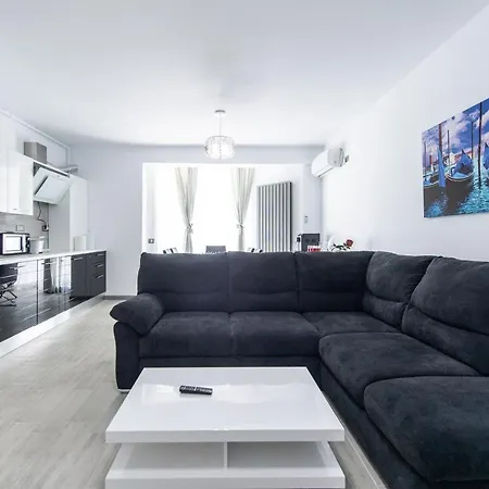 Apartament Dominic Apartament