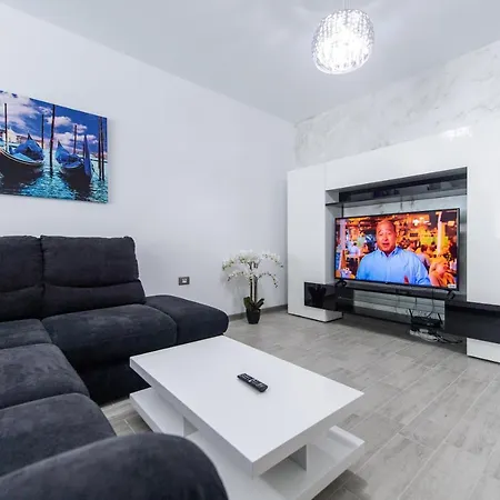 Apartament Dominic